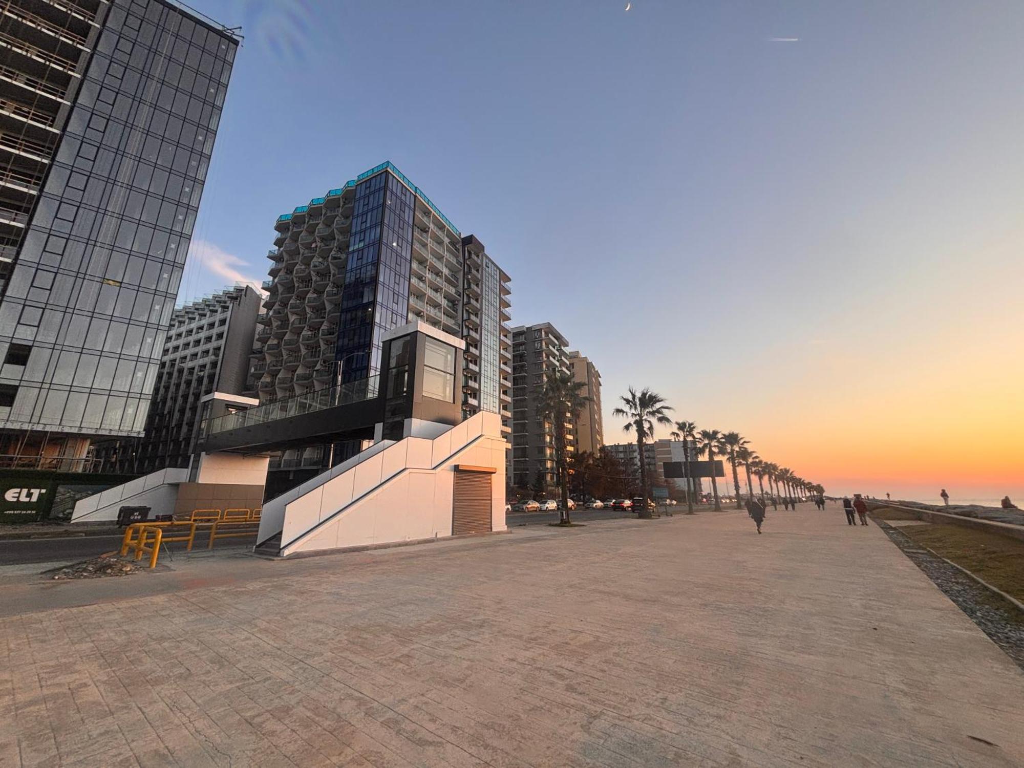 New Apartments "Park Primorsky" Batumi Exterior photo